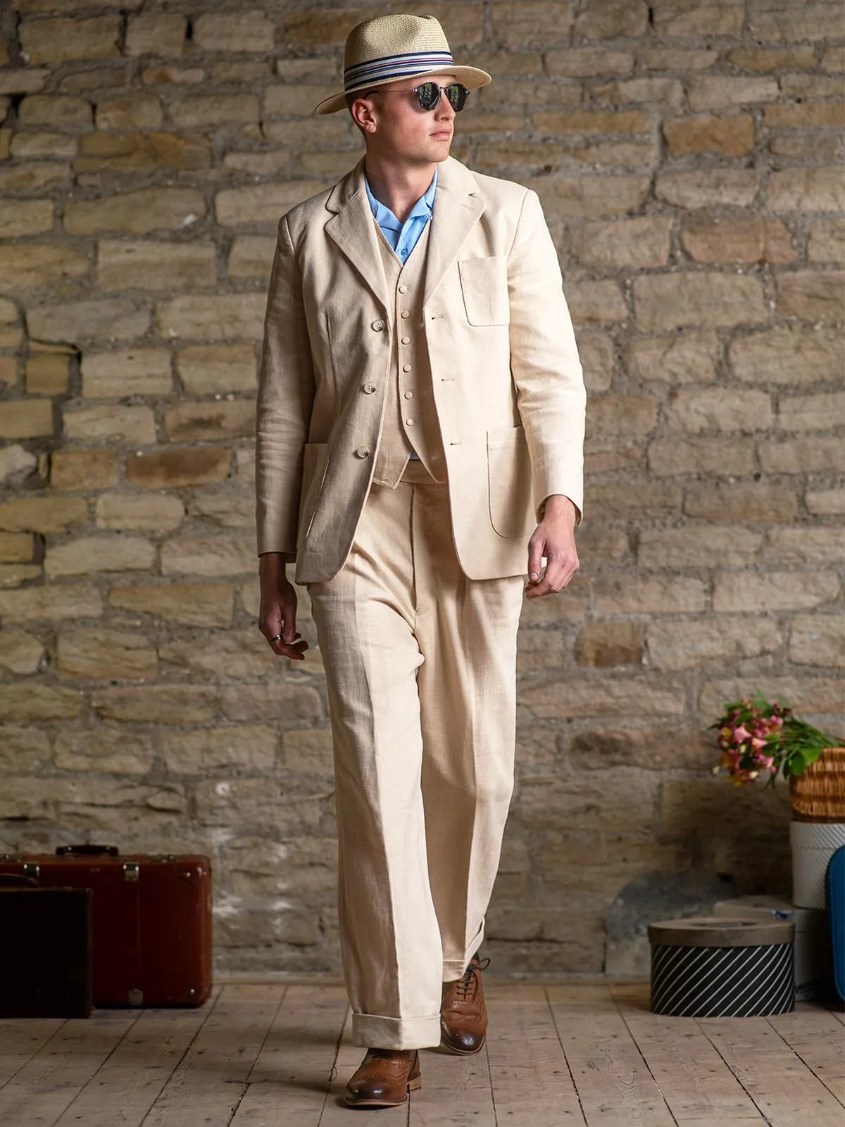 1940s Vintage Gadabout Linen Patch Pocket Suit