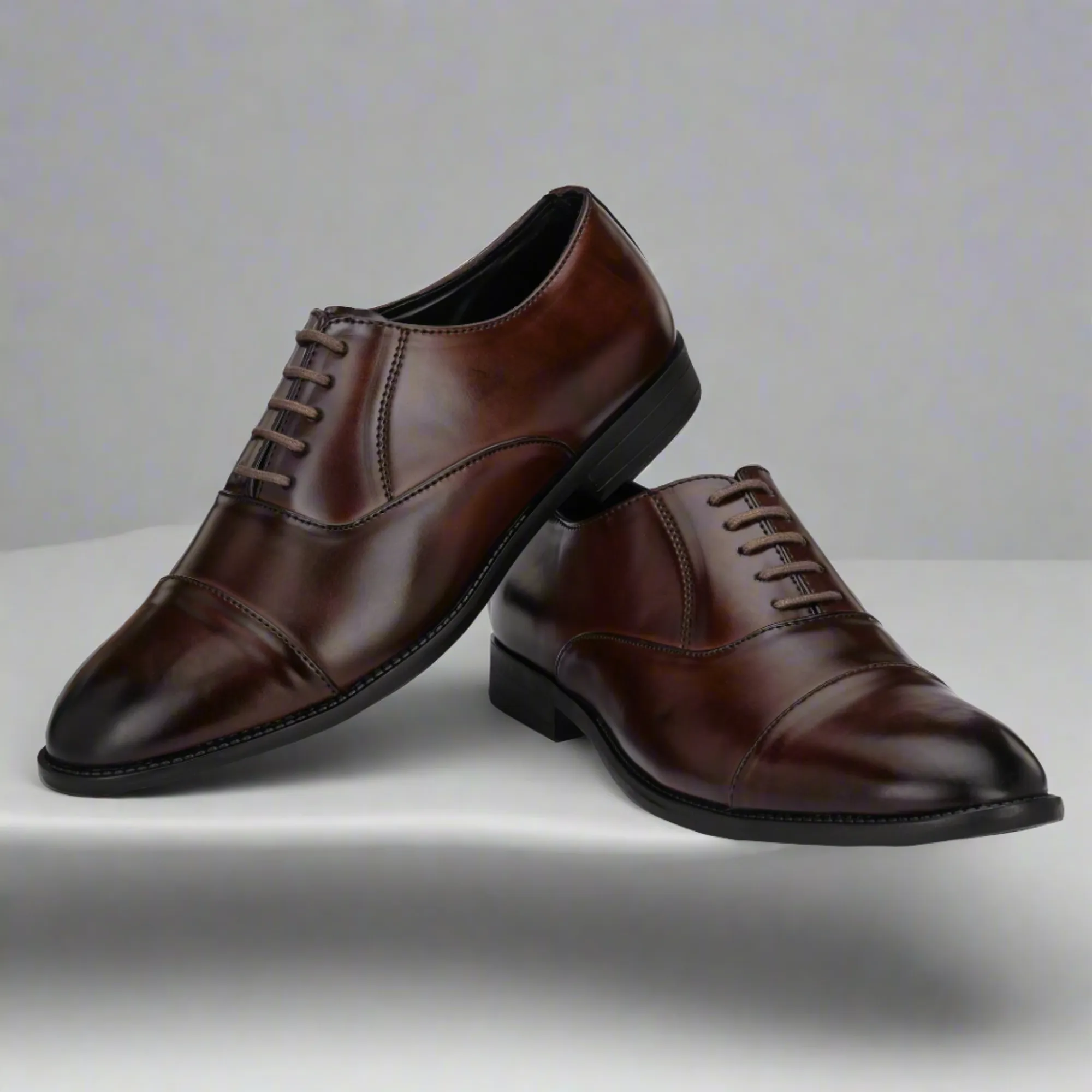 Attitudist Unisex Handcrafted Oxford Brown Plain Formal Laceup Derby Shoes With Cap Toe