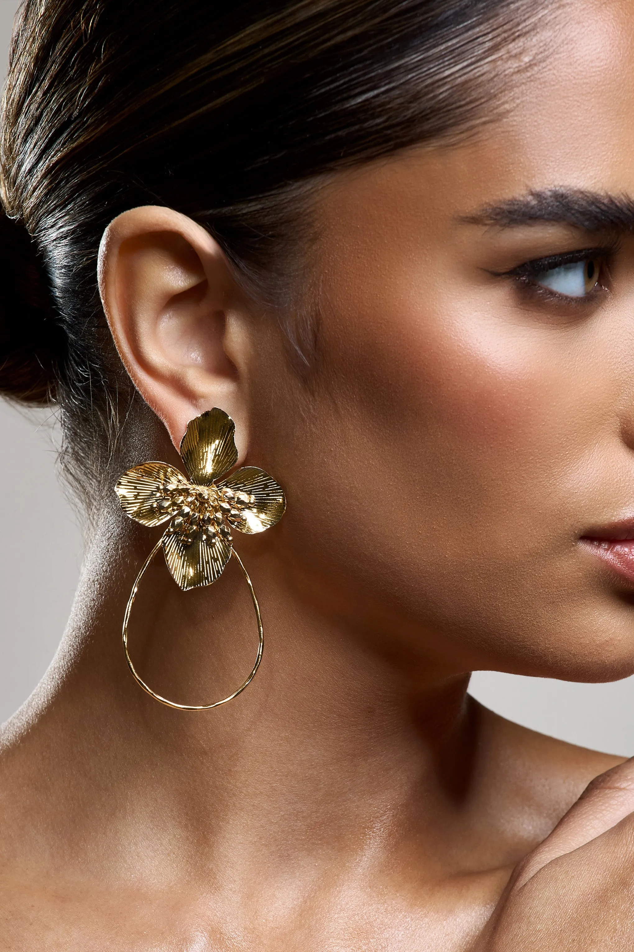 Augustina | Gold Flower Drop Earrings