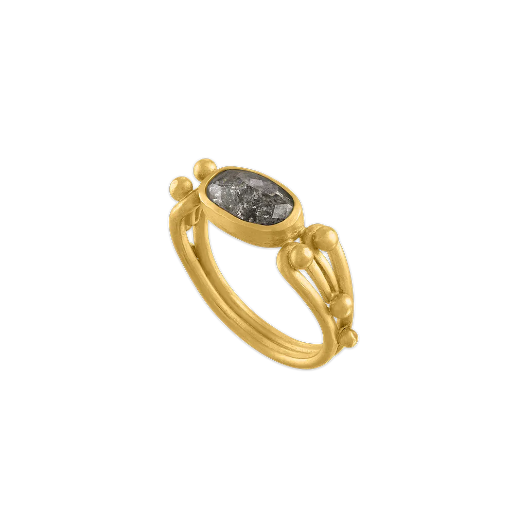 Black Diamond Herma Ring