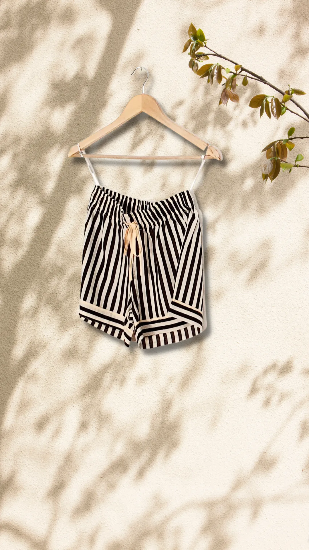 Kira Shorts - BW Stripes