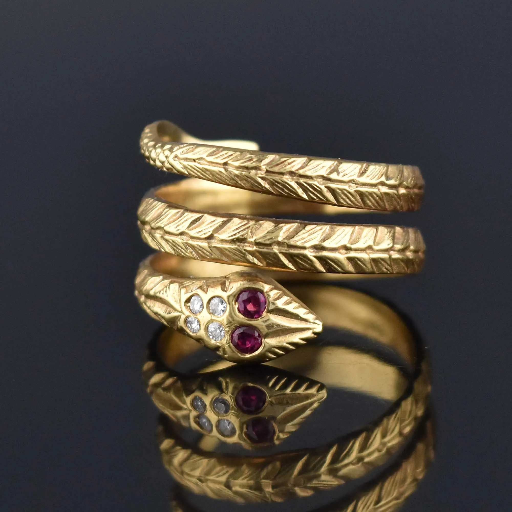 Retro 14K Gold Ruby Diamond Snake Ring